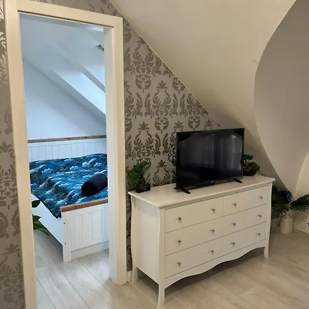 Picur Es Mano Apartmanja *