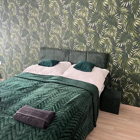 Picúr és Manó Apartmanja Baja
