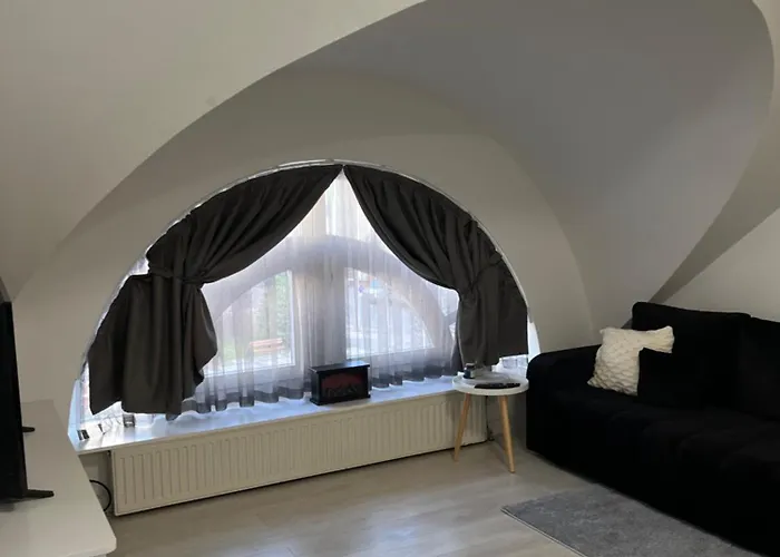 Picur Es Mano Apartmanja Lägenhet Baja
